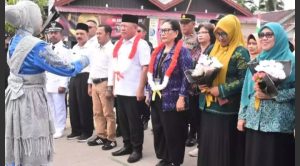 Bupati Bangkep Hadiri Penilaian Lomba Desa di Kombutokan